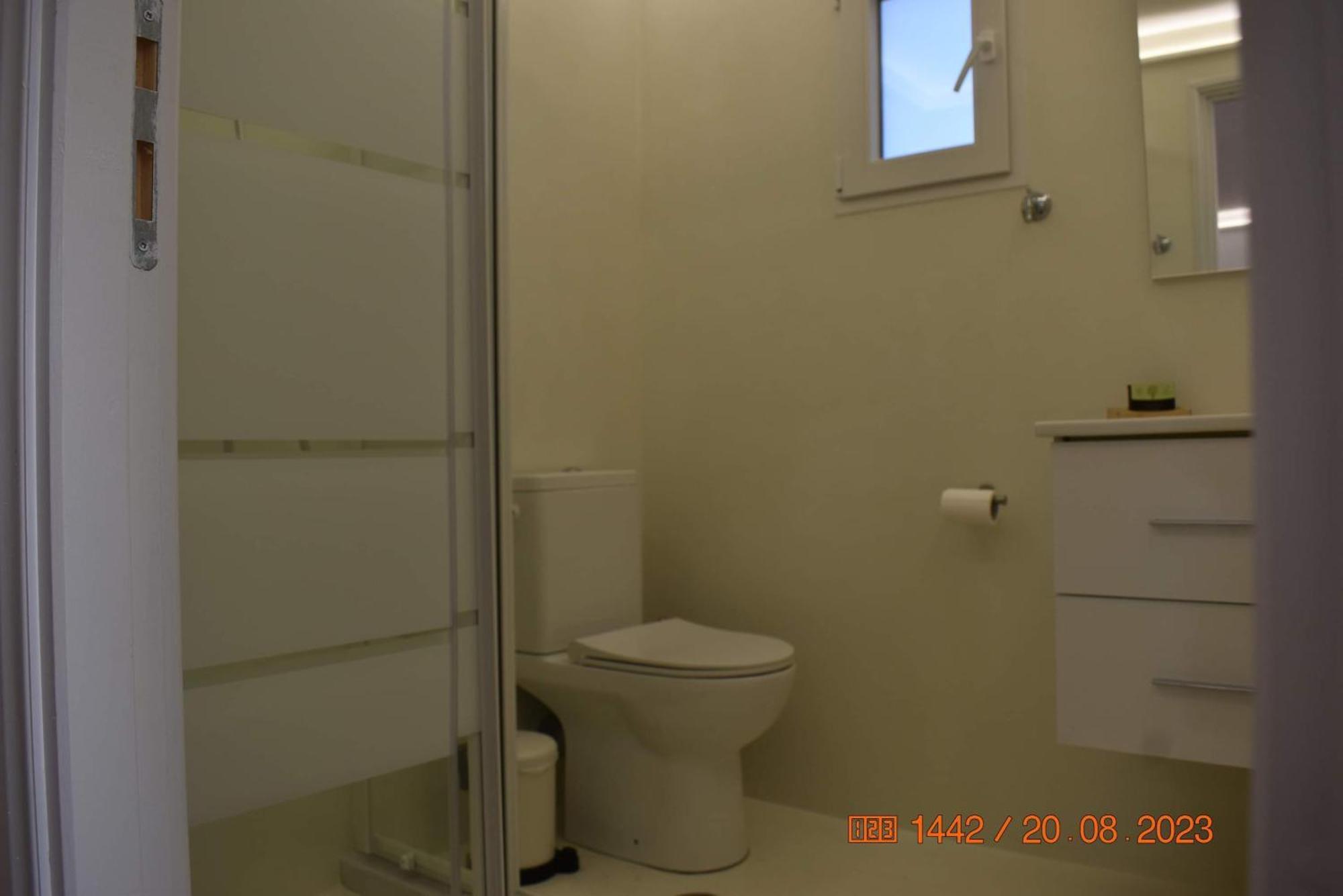 Syros Village Suites Vári Eksteriør billede