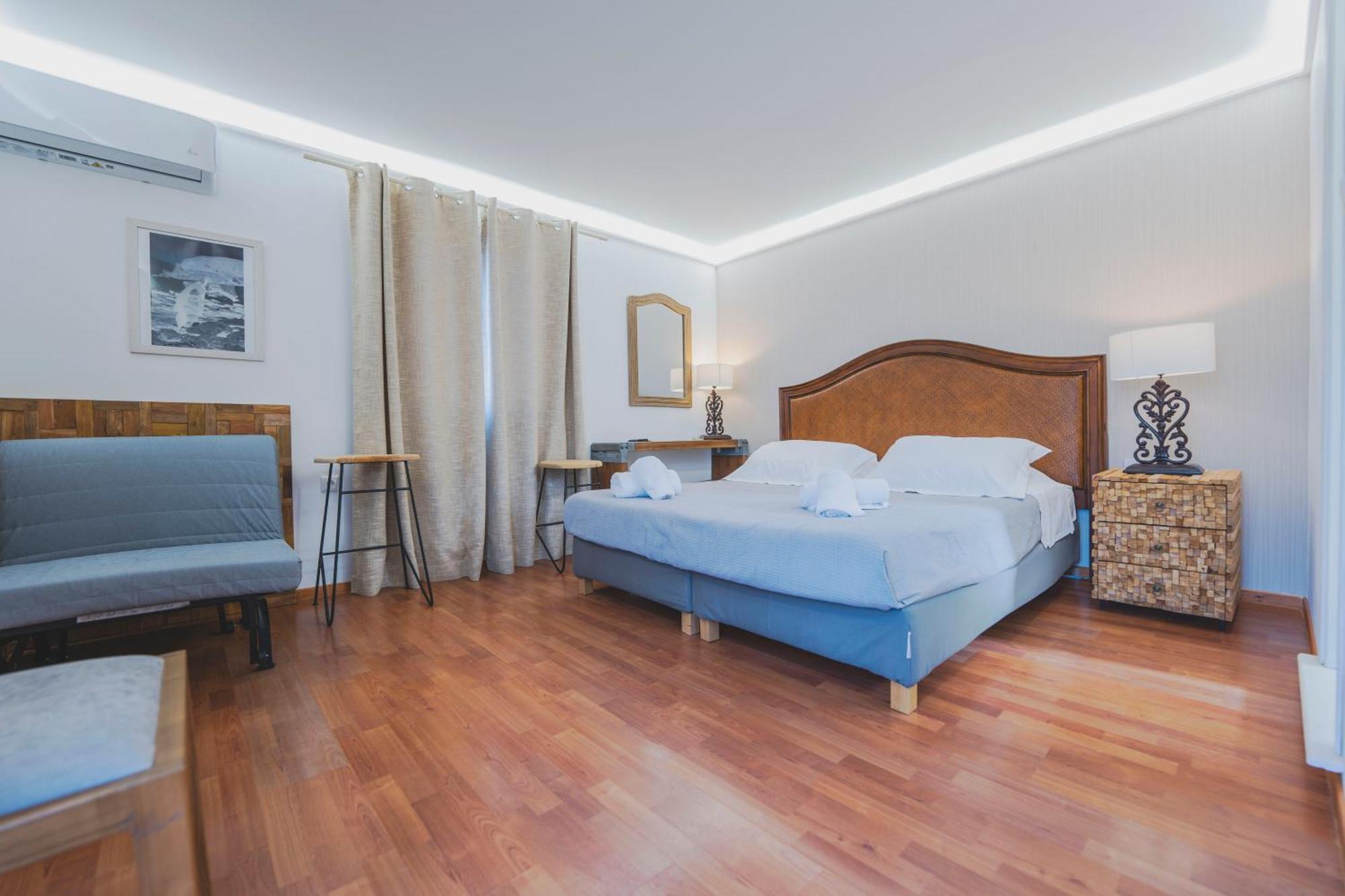 Syros Village Suites Vári Eksteriør billede