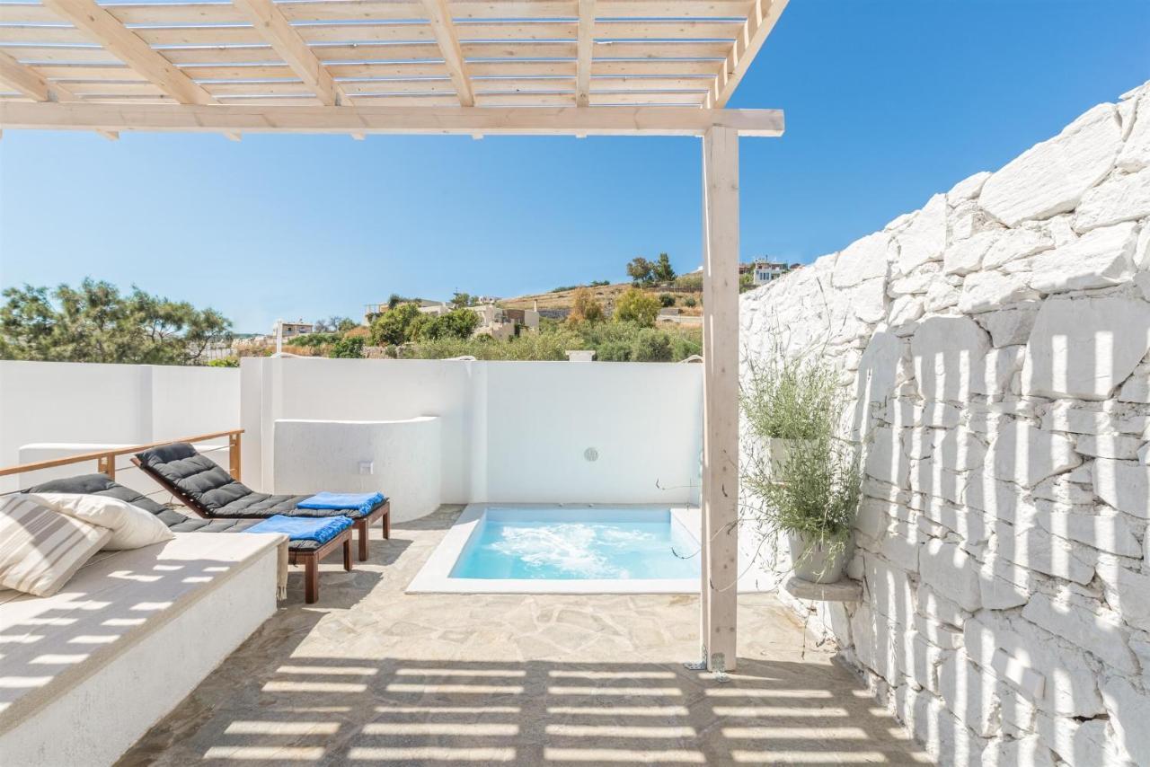 Syros Village Suites Vári Eksteriør billede